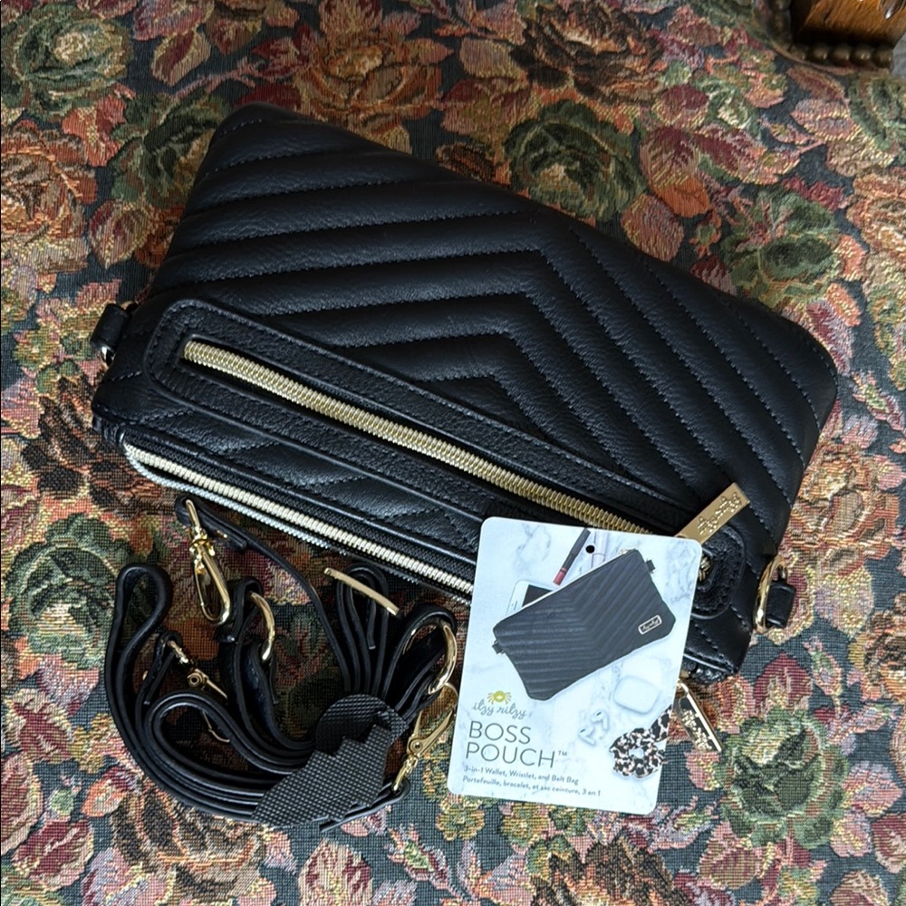 Itzy Ritzy the Boss Quilted Women's Pouch NWT - Picture 5 of 6